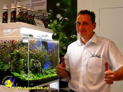Оливер Кнотт (Oliver Knott) – широко известный аква-дизайнер из Германии.